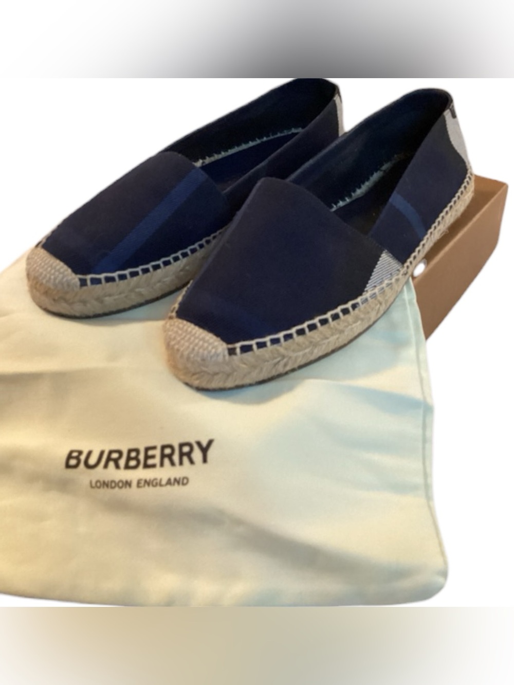 Burberry London England Navy Canvas Espadrille Flats Size 36 EU / US 6